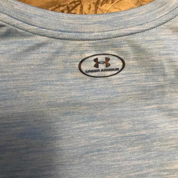 NWOT Under Armour t shirt - Picture 6 of 7